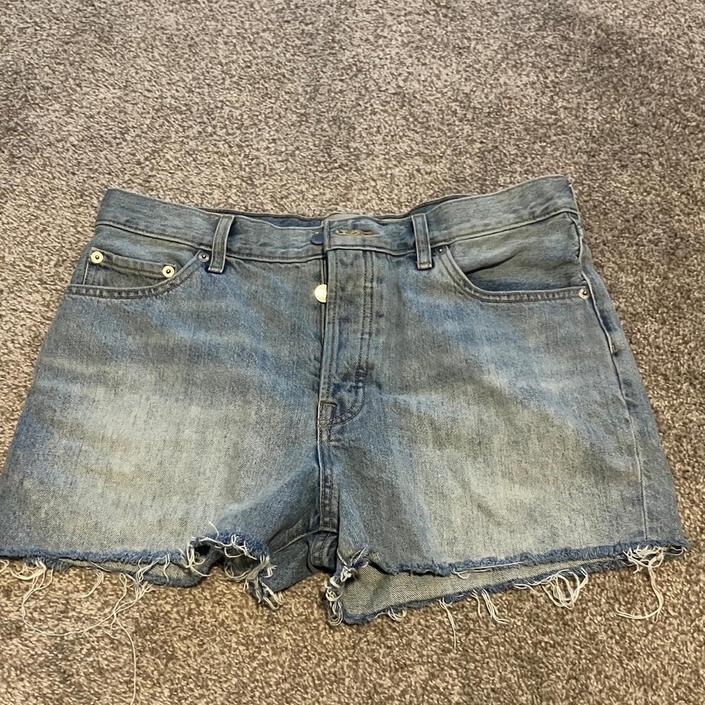 EVERLANE 90s INSPIRED STYLE DENIM CUTOFF RAW HEM SHORTS SIZE 29